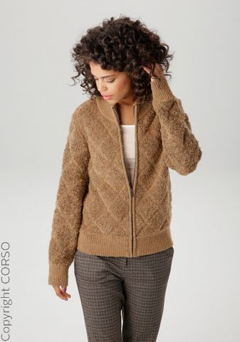 Strickjacke